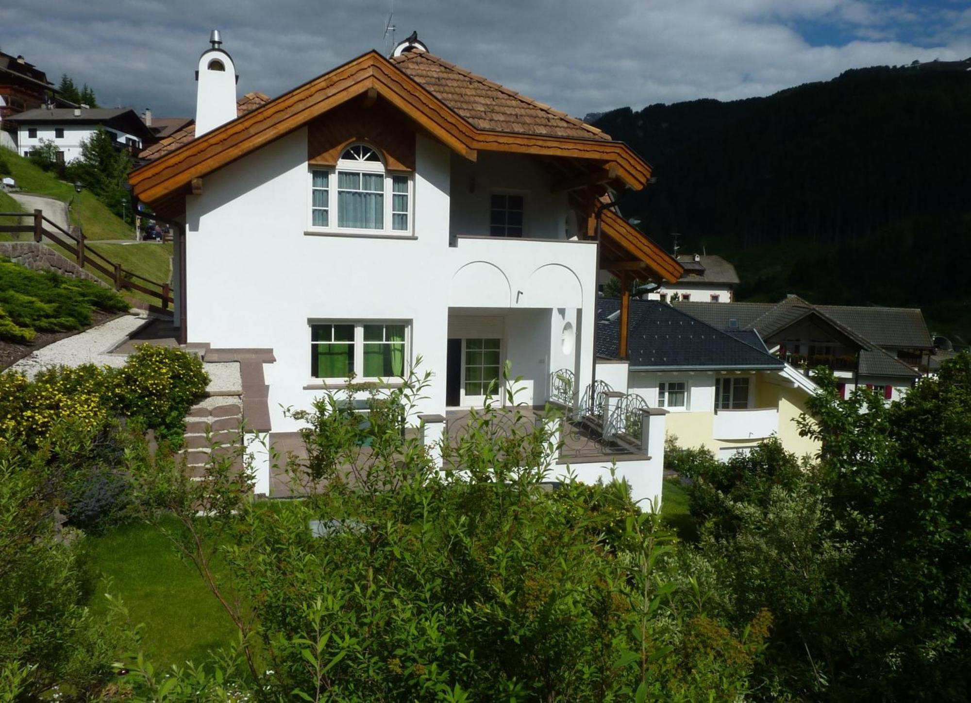 Appartamenti Valpinoi Santa Cristina Val Gardena Экстерьер фото